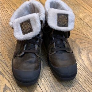 Palladium Sunrise Sherpa-lined Pilot Boots